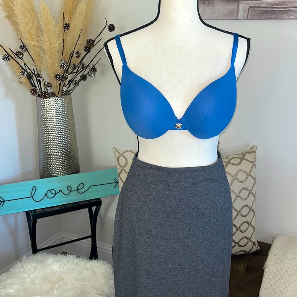 🎉Clear out 🎉 NWOT Victoria’s Secret Bra